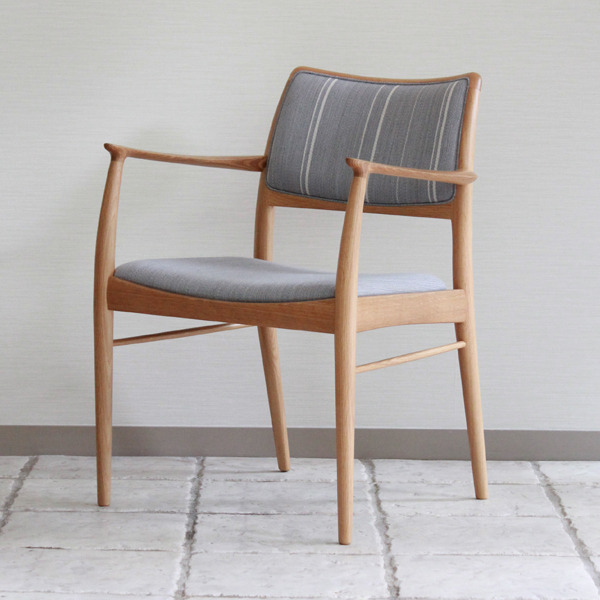 CAJA_chair_1-03.jpg
