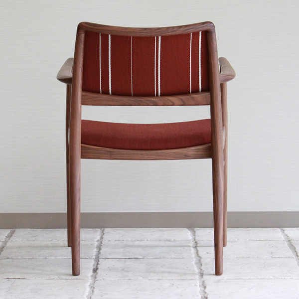 CAJA_chair_4-05.jpg