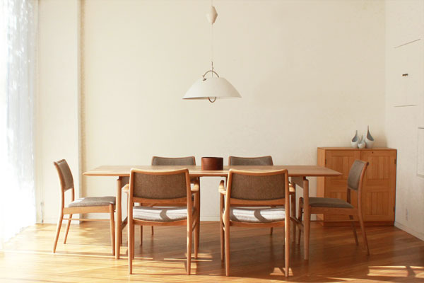 Caja-Dining-chair-Armless-04.jpg