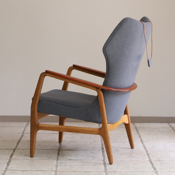 Aksel Bender Madsen  Highback easy chair  Bovenkamp (6).jpg