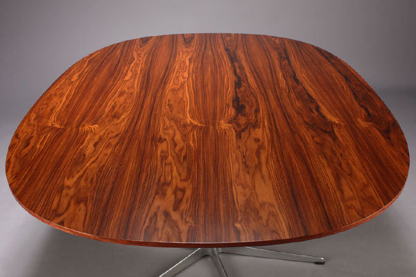 Arne-Jacobsen-Dining-table-04.jpg