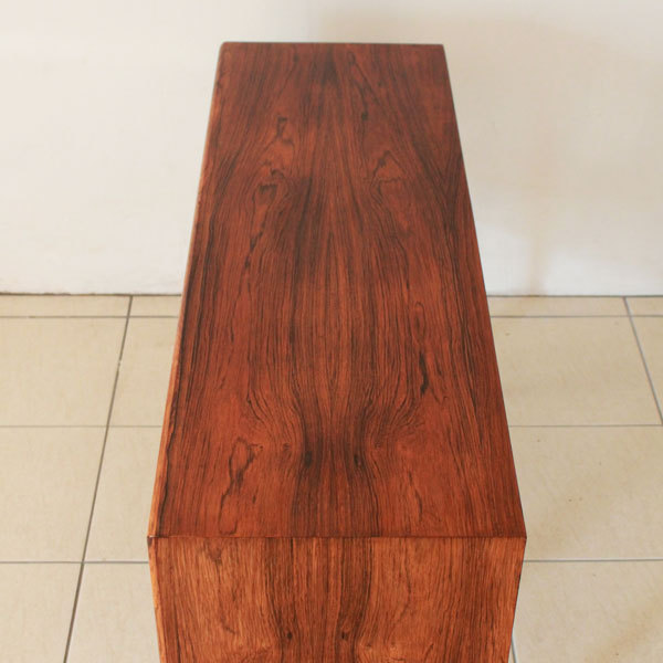 Arne-Vodder-chest-rosewood-04.jpg