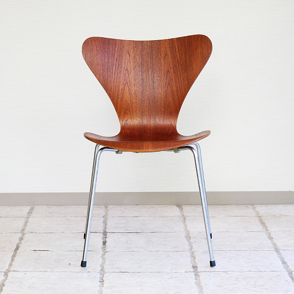 入荷】Arne Jacobsen / セブンチェア.チーク / Fritz Hansen | 北欧 