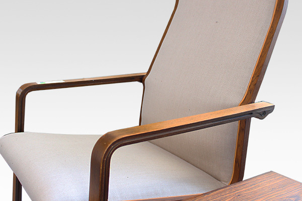 Arne Jacobsen  St. Catherine chair・side table  Fritz Hansen (8).jpg