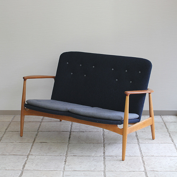 Arne Vodder  sofa and easy chair.BO 90  Bovirke  (16).jpg