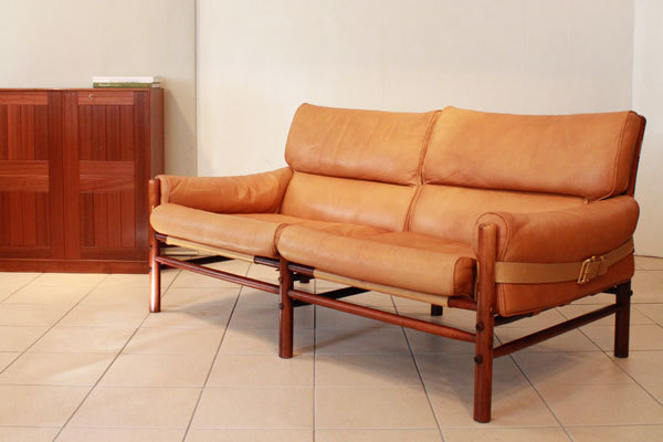 ArneNorell-2seater-sofa-01.jpg