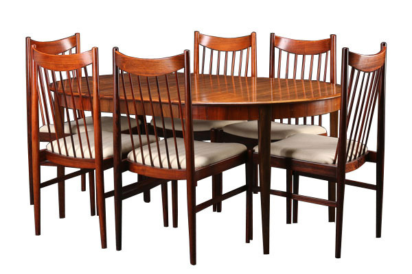 Arnr-Vodder-Dining-chair_01.jpg
