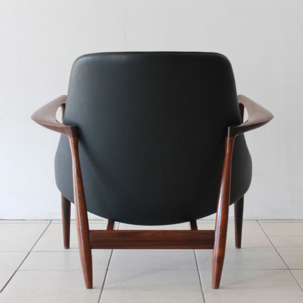 Elisabeth-chair@Rosewood-06.jpg