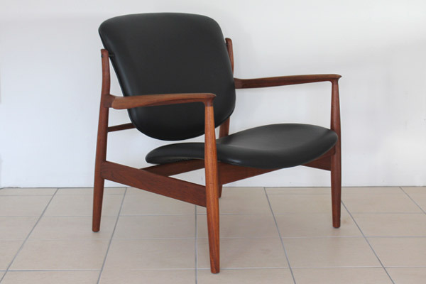Finn-Juhl-lounge-chair FD-03.jpg