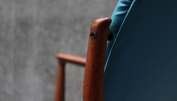 Finn Juhl FD136 6.jpg