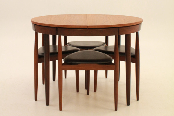 Hans-Olsen--Dining-set-01.jpg