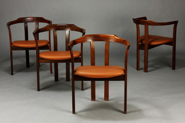 Hans-Olsen-armchairs-02.jpg