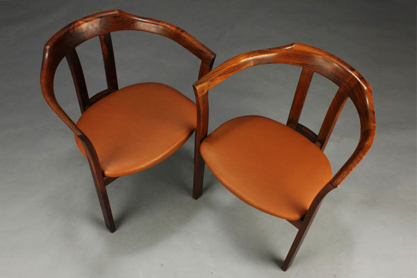 Hans-Olsen-armchairs-05.jpg