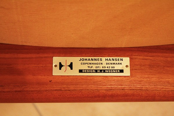 Hans J. Wegner  Armchair. JH-713  Johannes Hansen-05.jpg