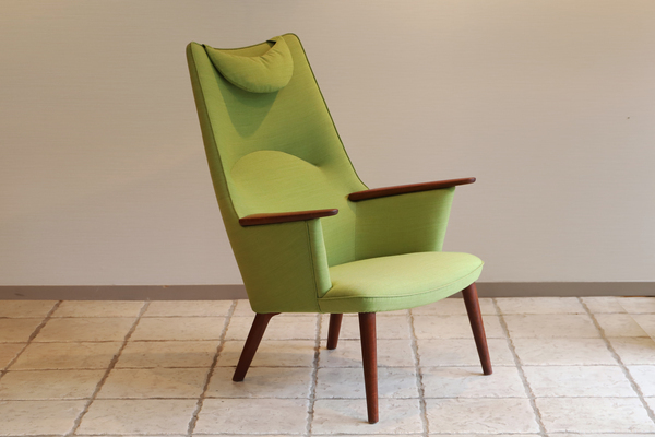 入荷】Hans J. Wegner / ママベアチェア. AP-27 / AP Stolen | 北欧