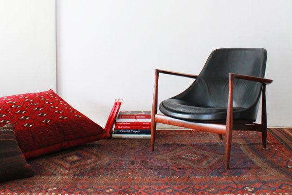 Ib-kofod-LarsenElisabeth-chair-01.jpg