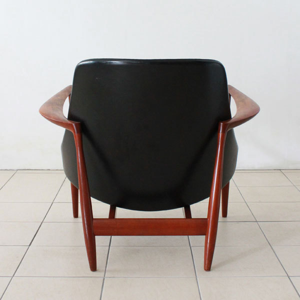 Ib-kofod-LarsenElisabeth-chair-05.jpg