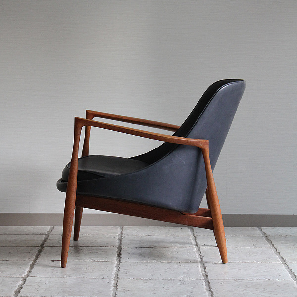 Ib kofod-Larsen  Elisabeth chair (10).jpg