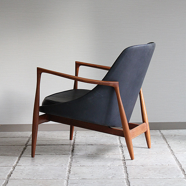 Ib kofod-Larsen  Elisabeth chair (13).jpg