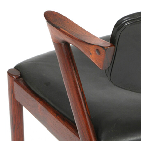 KaiKristiansen-chairs-No42-SchouAndersen-03.jpg
