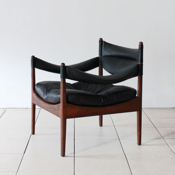 Kristian-Solmer-Vedel-side-chair-04.jpg