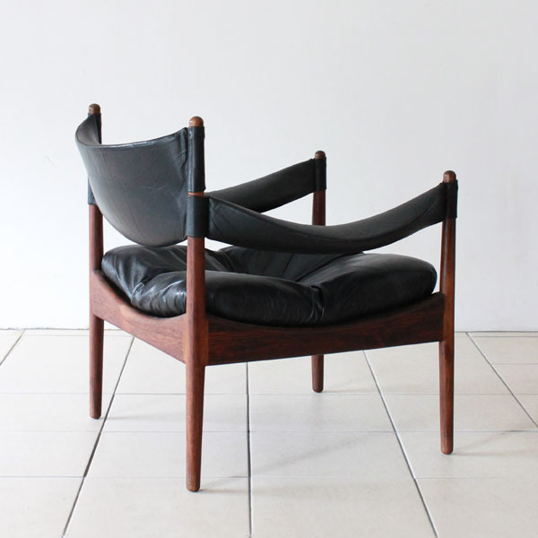 Kristian-Solmer-Vedel-side-chair-05.jpg