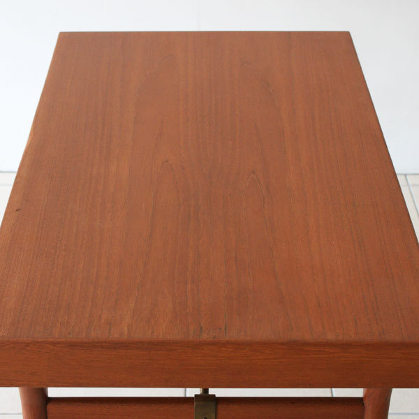 Nanna-ditzel-Desk-05.jpg
