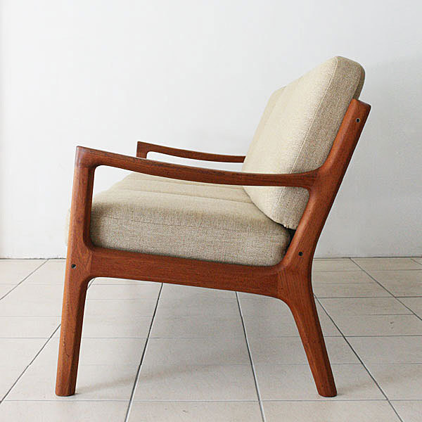 Ole-Wanscher-Sofa-04.jpg