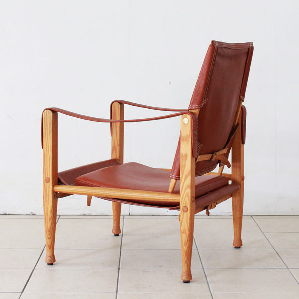 Pair-of-Safari-chairs-06.jpg