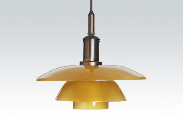 Poul-Henningsen-PH4-glass-pendant-lamp-01.jpg