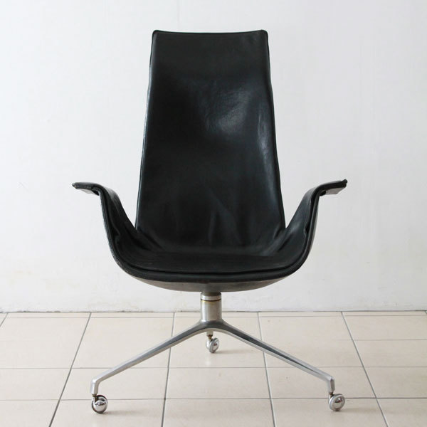Preben-Fabricius-Tulip-chair-02.jpg
