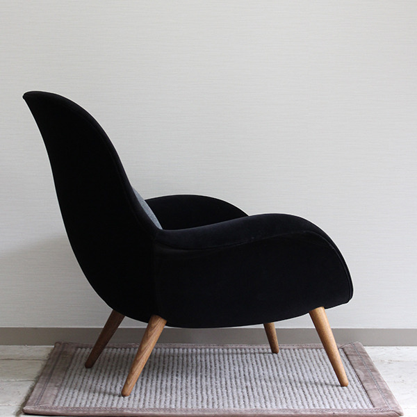 Space Copenhagen  Easy chair. Swoon  Fredericia (3).jpg