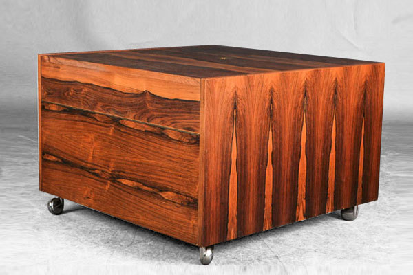 Verner Panton Bar table-01.jpg