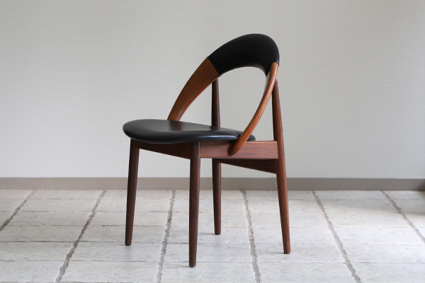 入荷】Arne Hovmand-Olsen / ダイニングチェア / Jutex | 北欧