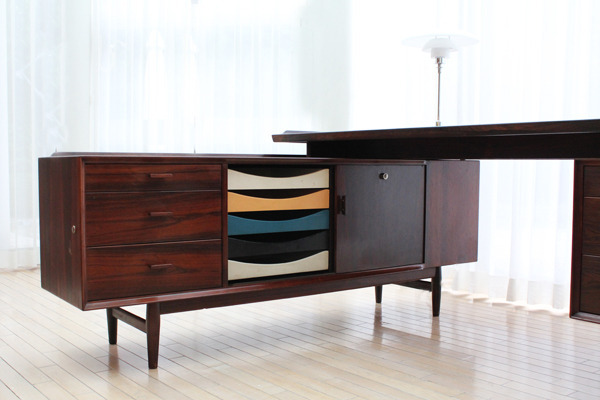 Arne Vodder  Rosewood sideboard and desk, rosewood  Sibast (6).jpg