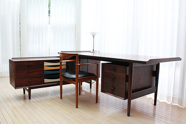 Arne Vodder  Rosewood sideboard and desk, rosewood  Sibast (9).jpg
