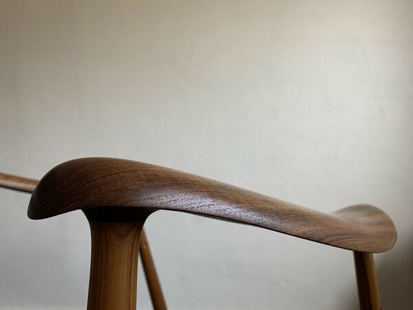 【中村達薫】バレリーナチェア　デザイナーズ　北欧/ミッドセンチュリー 中村達薫】バレリーナチェア デザイナーズ 北欧/ミッドセンチュリー