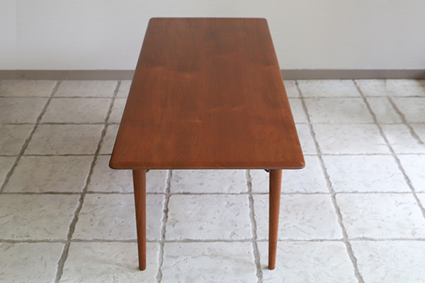 Peter Hvidt ＆ Orla Molgaard-Nielsen  Coffee table (4).jpg